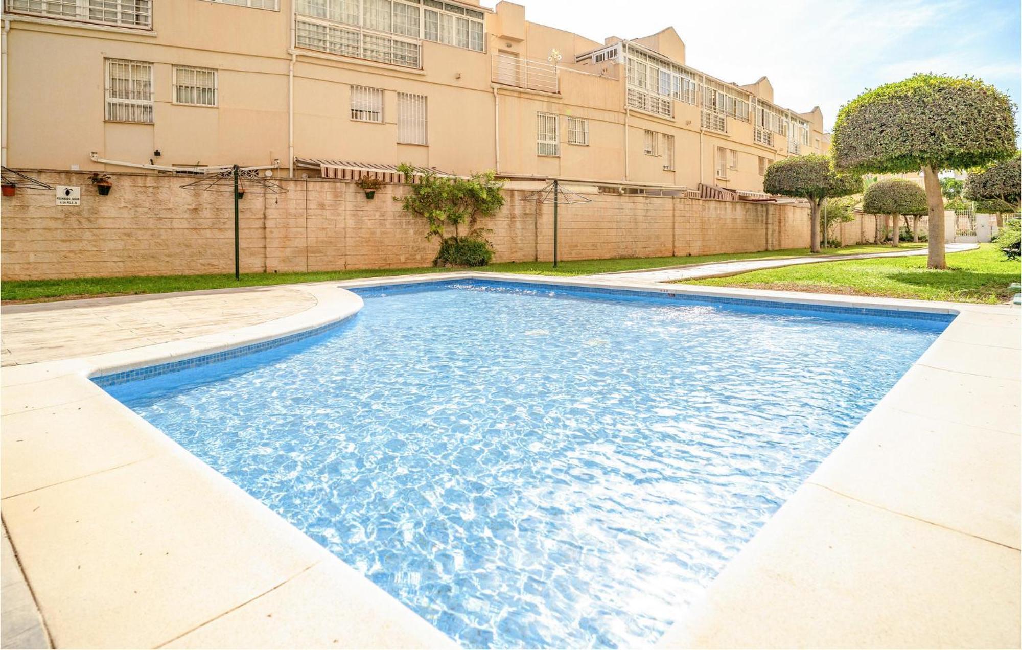 Cozy Apartment With Pool Torremolinos Exterior foto